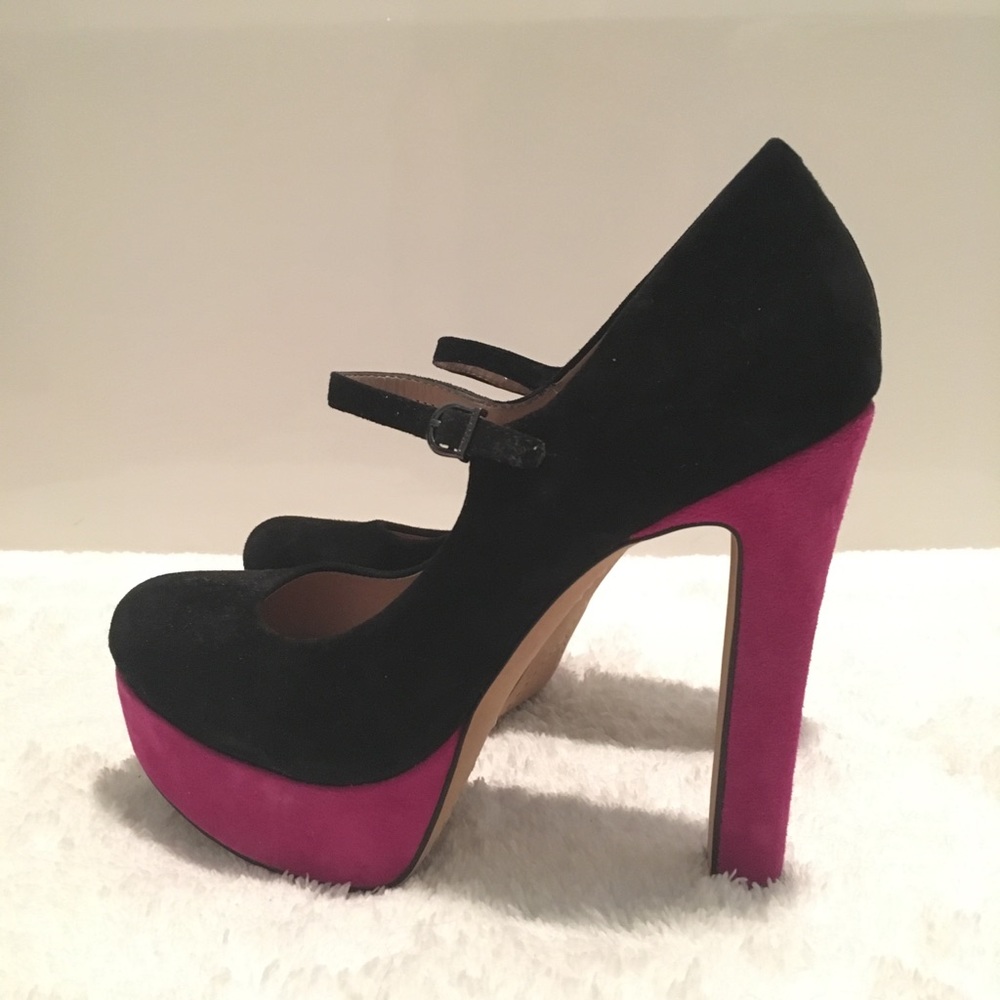Vince Camino heels